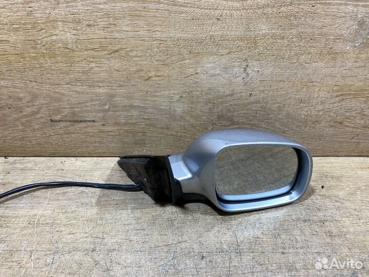 Зеркало правое VW Passat B5 Арт. 7720779