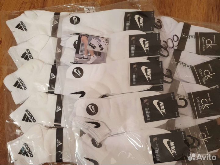 Носки белые спортивные