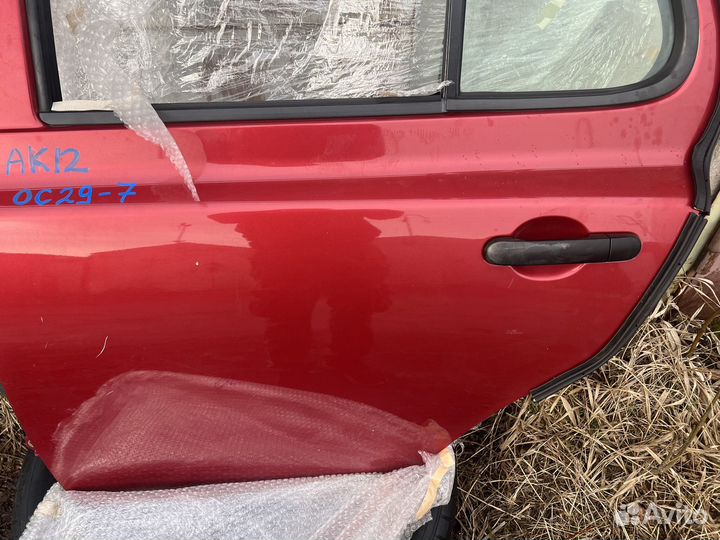 Дверь задняя левая на Nissan Micra K12