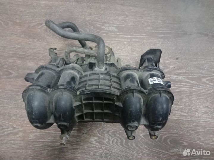 Коллектор впускной Honda Stream RN2 D17A2 2004