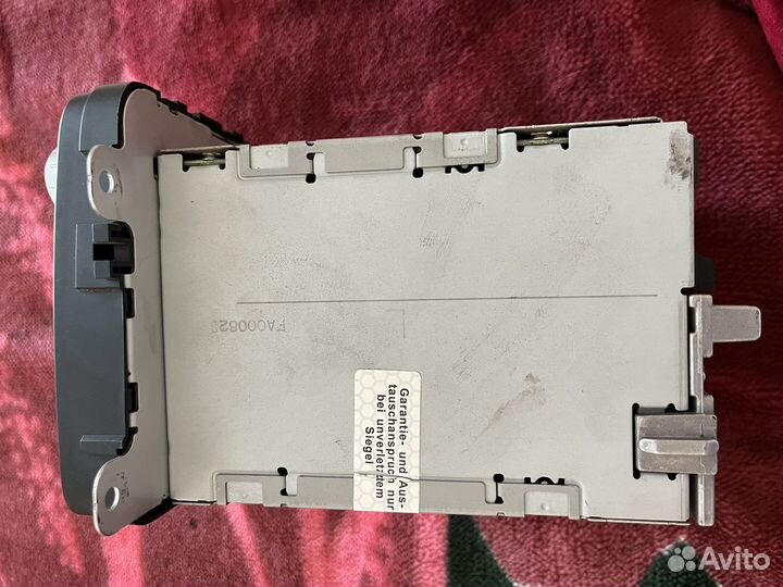 Штатная магнитола на Volkswagen В6 2008 оригинал