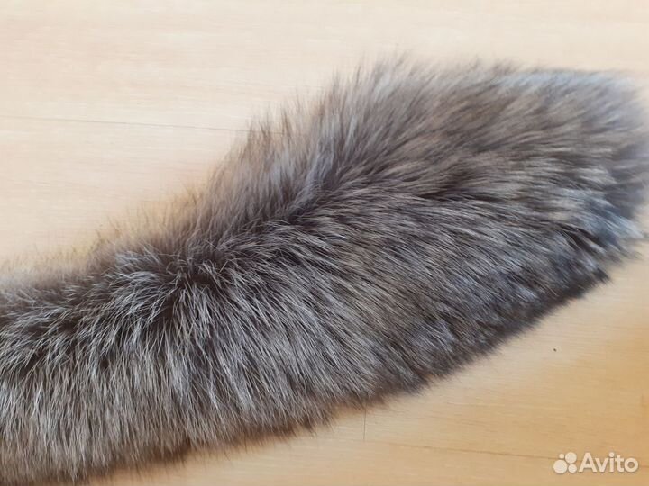 Меховой воротник чернобурка