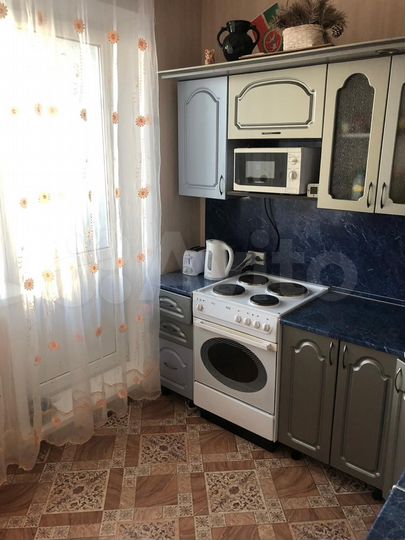 2-к. квартира, 58 м², 3/9 эт.