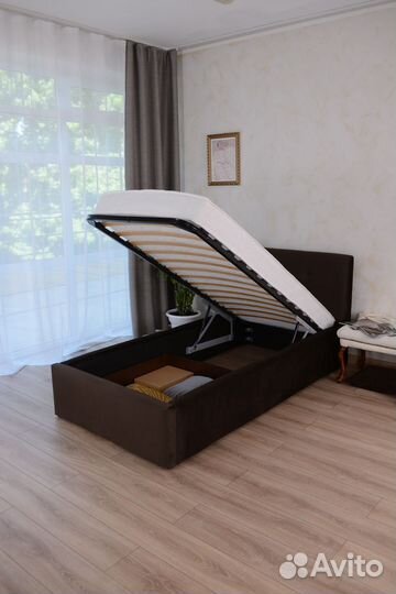 Кровать с матрасом и подъемный механизм Роза