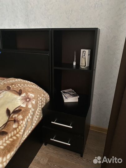 Кровать двуспальная 140х200 с матрасом бу