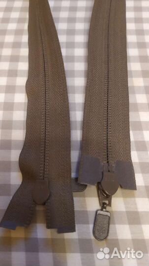 Молния разъемная новая 55 см коричнево-бежевая