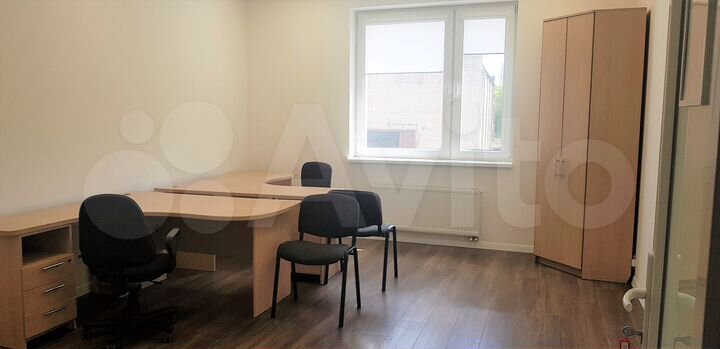 Офис с мебелью, 23.31 м²