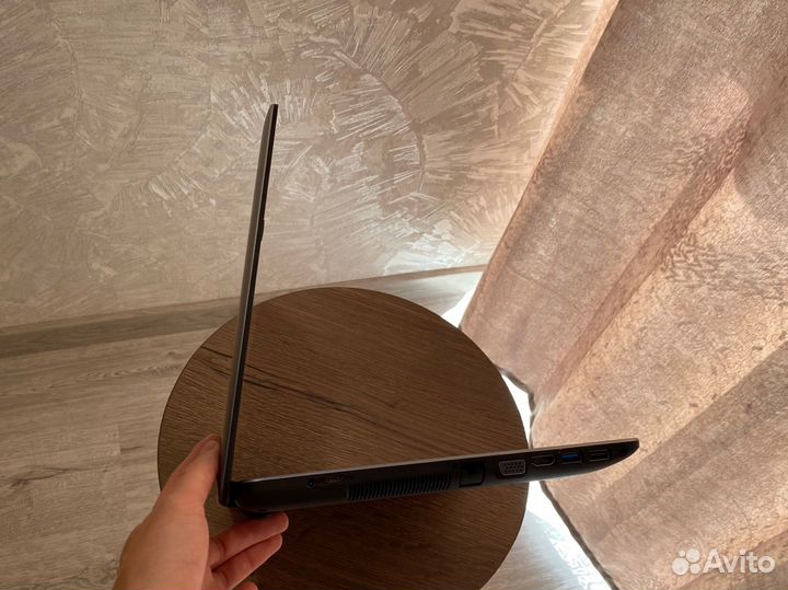 Ноутбук Asus 15,6 (Стандарт)