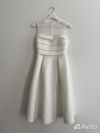 Платье белое ASOS 42