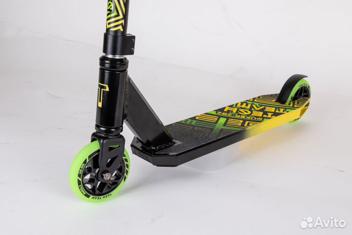 Трюковые самокаты Tech Team Duker 202. новые