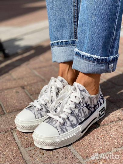 Кроссовки dior