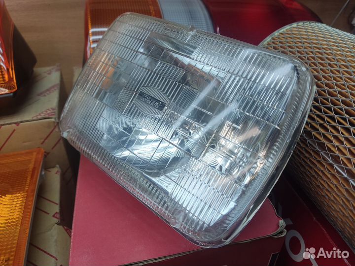 Фонари поворотники фильтры, Toyota Hiace H100