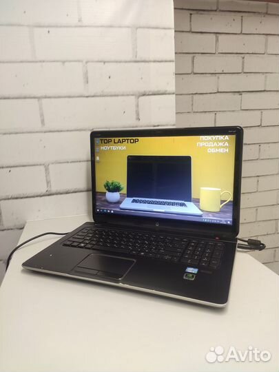 Большой игровой ноутбук HP