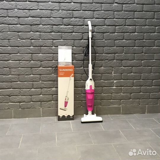 Пылесос новый вертикальный