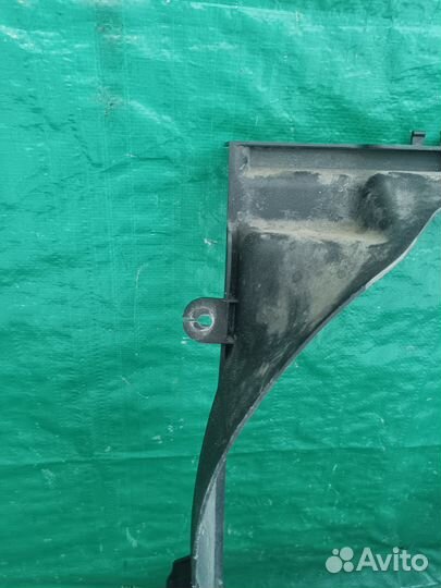 Диффузор вентилятора Pajero Sport 2008-2013 г