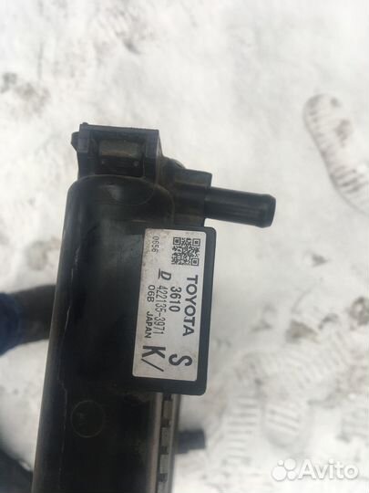 Радиатор двигателя lexus NX300 NX200T