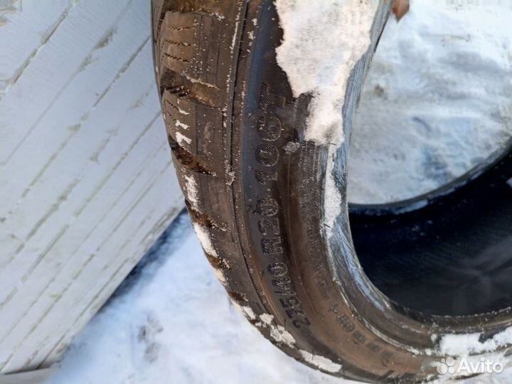 Kumho WinterCraft SUV Ice WS31 275/40 R20 106T