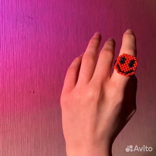 Кольцо из бисера