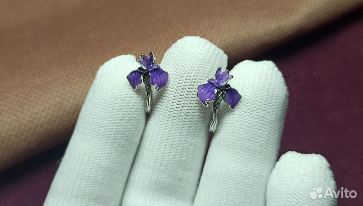 Серьги с цветами