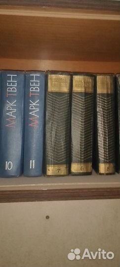 Книги библиотека около 2000шт