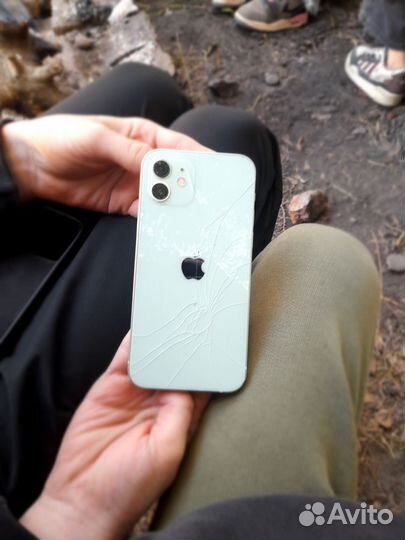 iPhone 12, 128 ГБ