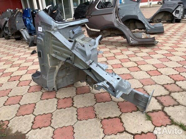 Передняя правая четверть Киа Спортейдж 4 15-21