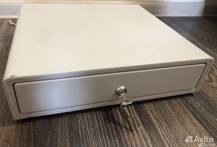 Манекен глянцевый/ денежный ящик