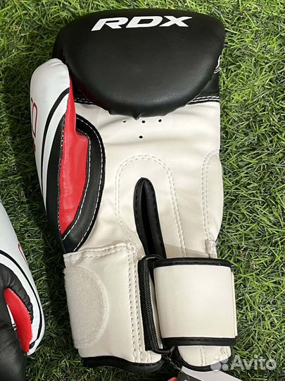 Перчатки боксерские kids white/black JBG-4B-4oz