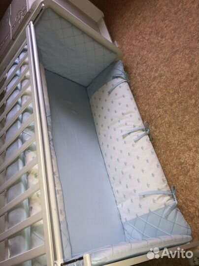 Бортики в кроватку