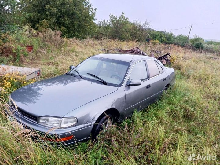 Toyota Camry 2.2 МТ, 1994, 200 000 км