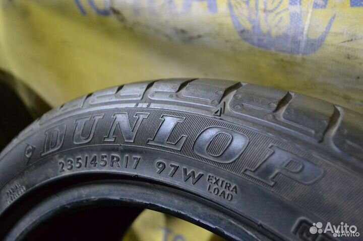 Dunlop SP Sport 01 235/45 R17