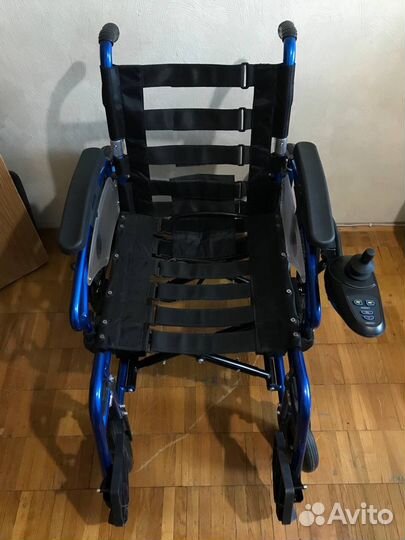 Коляска инвалидная складная с электроприводом