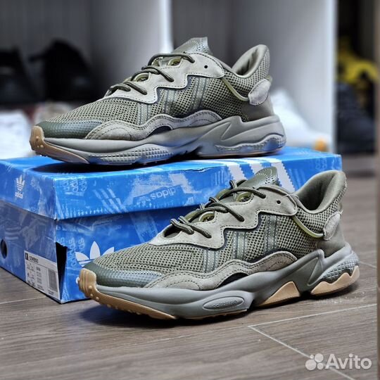 Кроссовки Adidas Ozweego, большие размеры 46-49