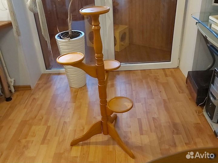 Подставка для цветов напольная деревянная