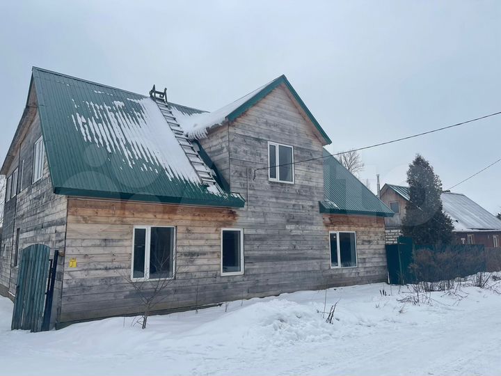 Дом 280 м² на участке 15 сот.