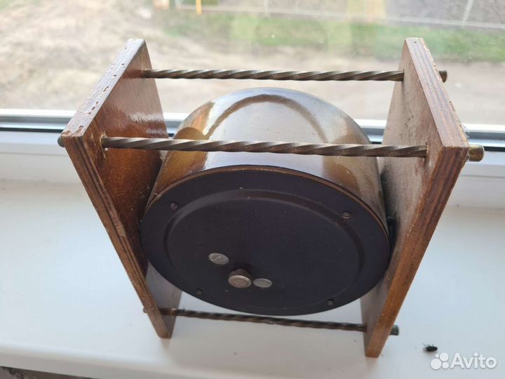 Часы настольные СССР 