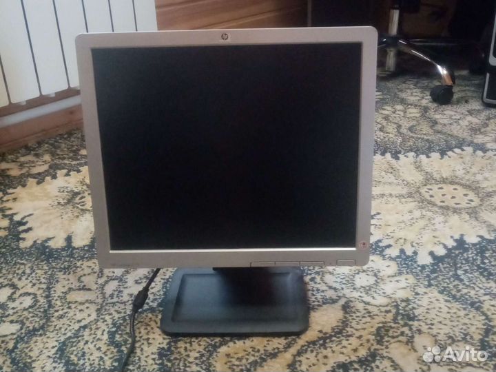 Монитор hp 17