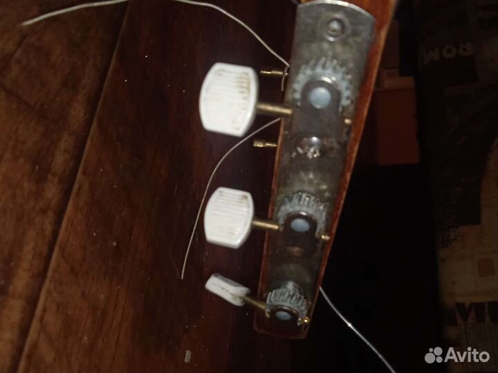 Акустическая гитара бу