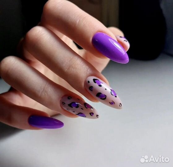 Наращивание ногтей и педикюр