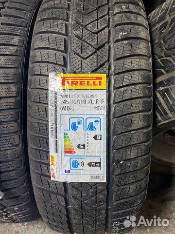 Pirelli Winter Sottozero 3 245/45 R19