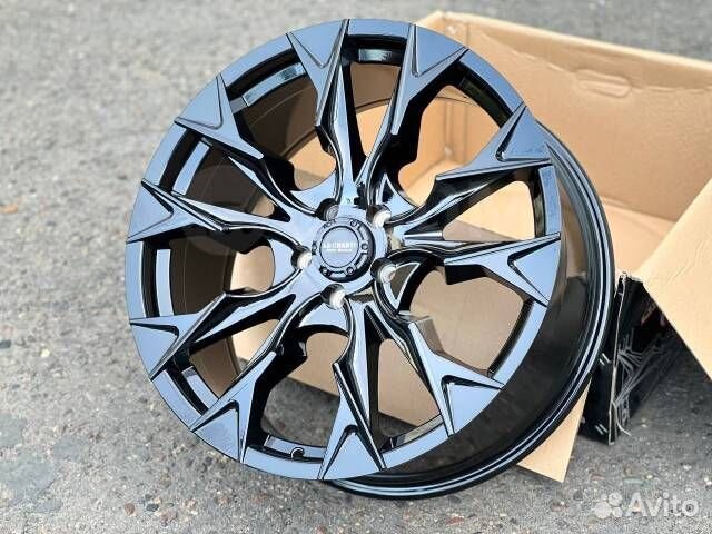 Диск литой Replica Fuel Flame R20 5x112