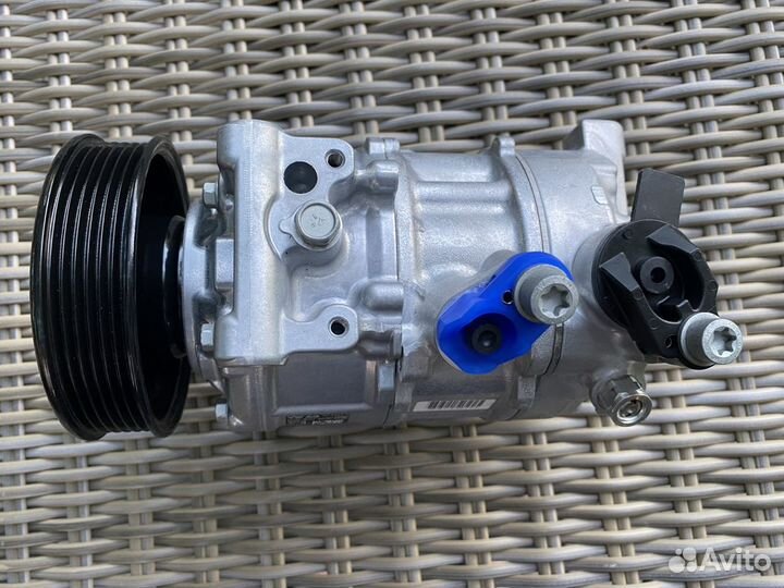 Skoda Octavia компрессор кондиционера VAG Новый