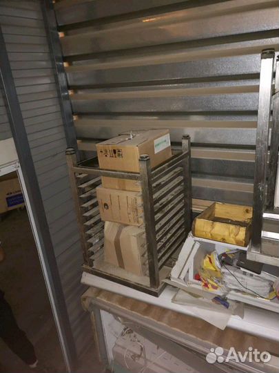 Подставка под конвекционную печь