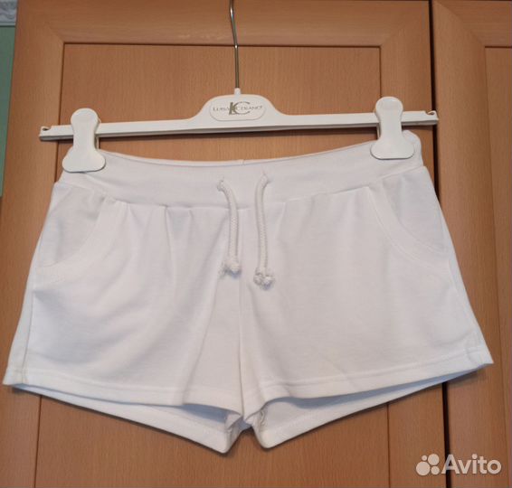 Трикотажные шорты женские