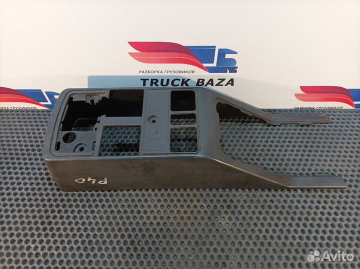 5010605283 Накладка кулисы кпп Renault Premium