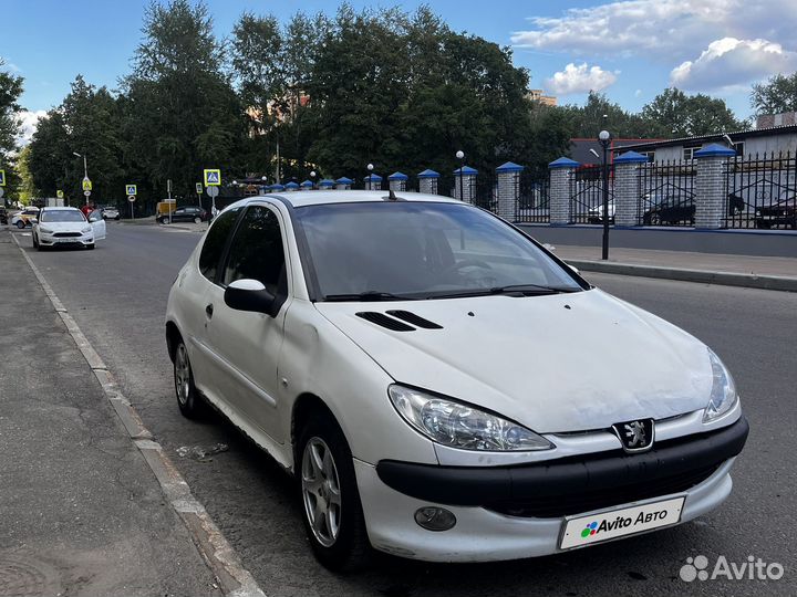 Peugeot 206 1.1 МТ, 2000, 311 000 км