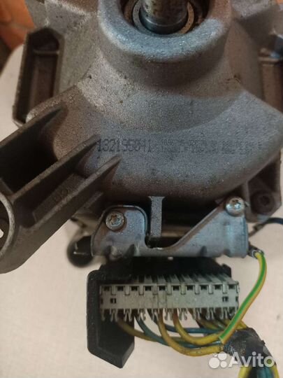 Двигатель от стиральной машины aeg 132195041