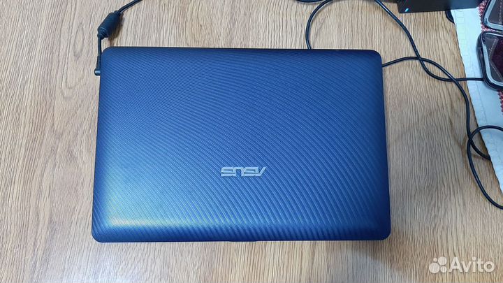 Нетбук asus eee pc 1015