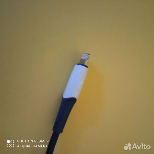 iPhone зарядка