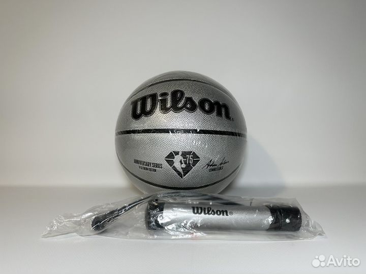 Баскетбольный мяч NBA Wilson 75th + насос Wilson